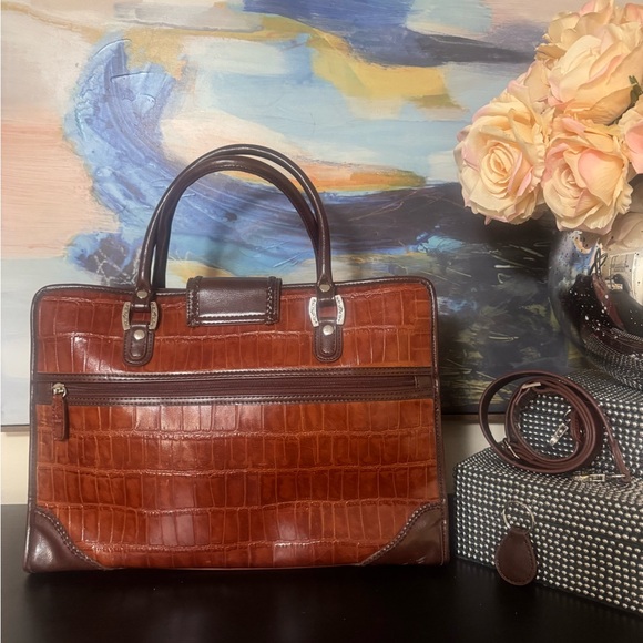 Elegant Brown Leather Women Briefcase - Picture 11 of 16